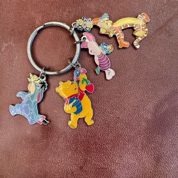Vintage Winnie the Pooh keychain - Picture 1 of 2